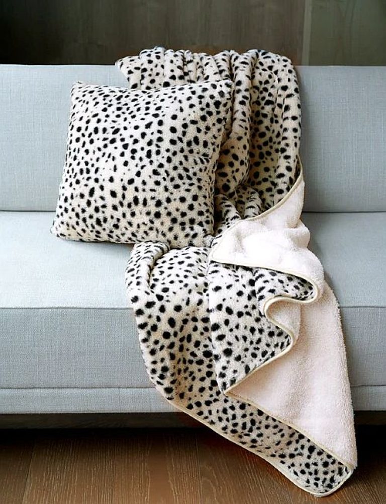 Leopard Faux Fur Cozy Throw