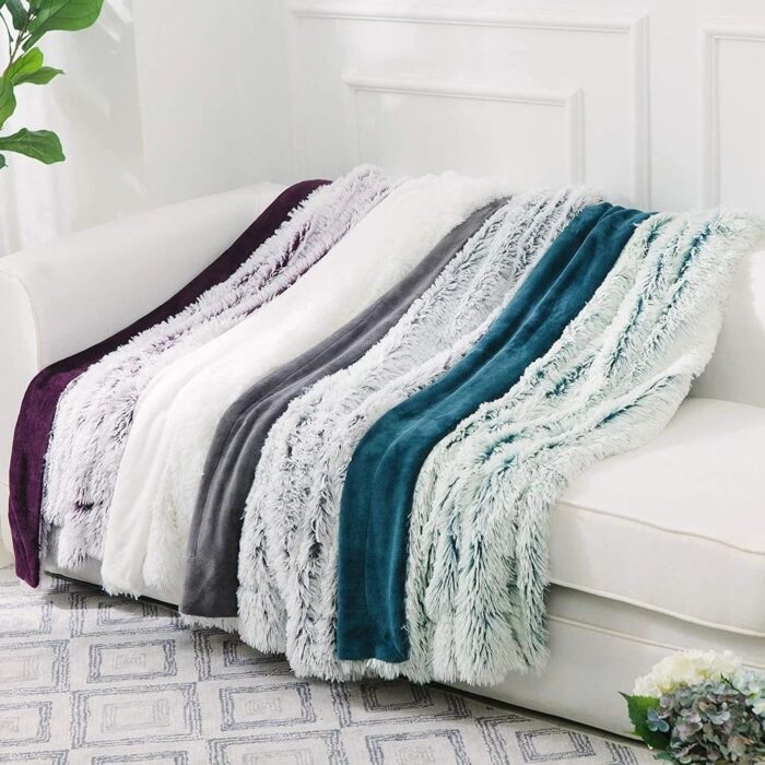 Reversible Faux Fur Accent Throw Blanket