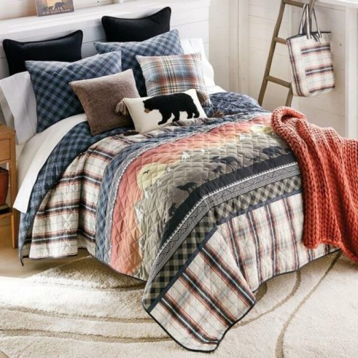 Wildlife Sunrise Quilt Bed Set