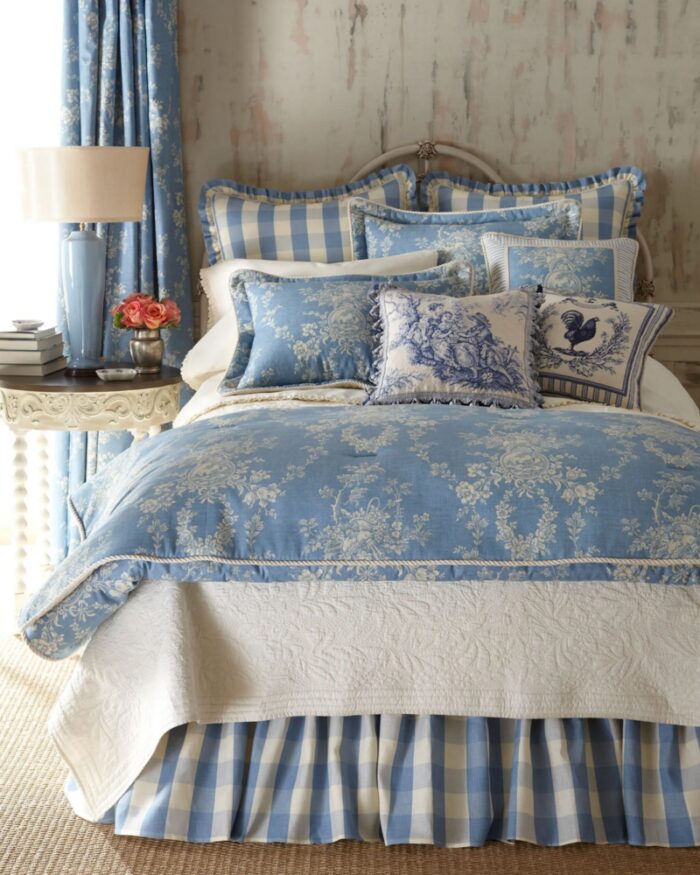 Trendy Furniture & Home Decor, Bedding, Cushions & Bath Accessories. Shower Curtains, Bath Mats - Up to 60% Off