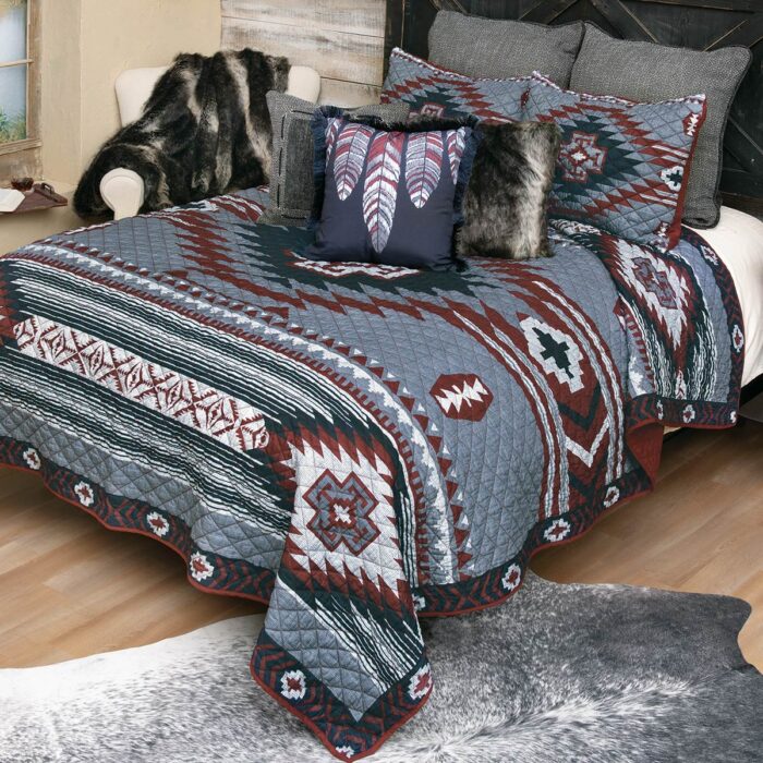 Crimson Diamond Quilt Bed Set - Full/Queen