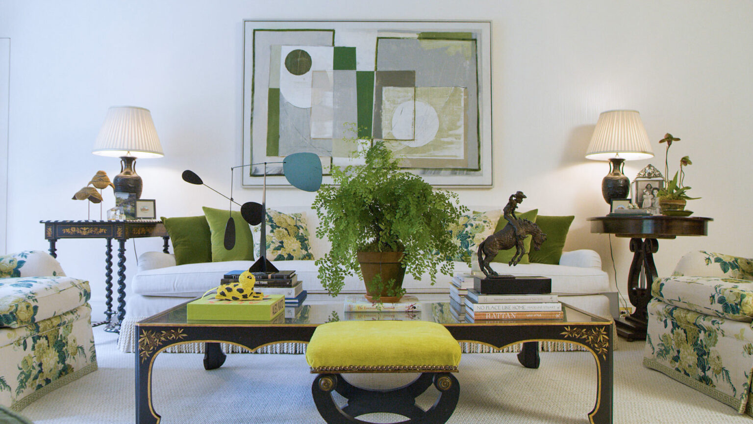 Interior Design Spotlight - Cece Barfield Thompson's Gramercy Park Apartment