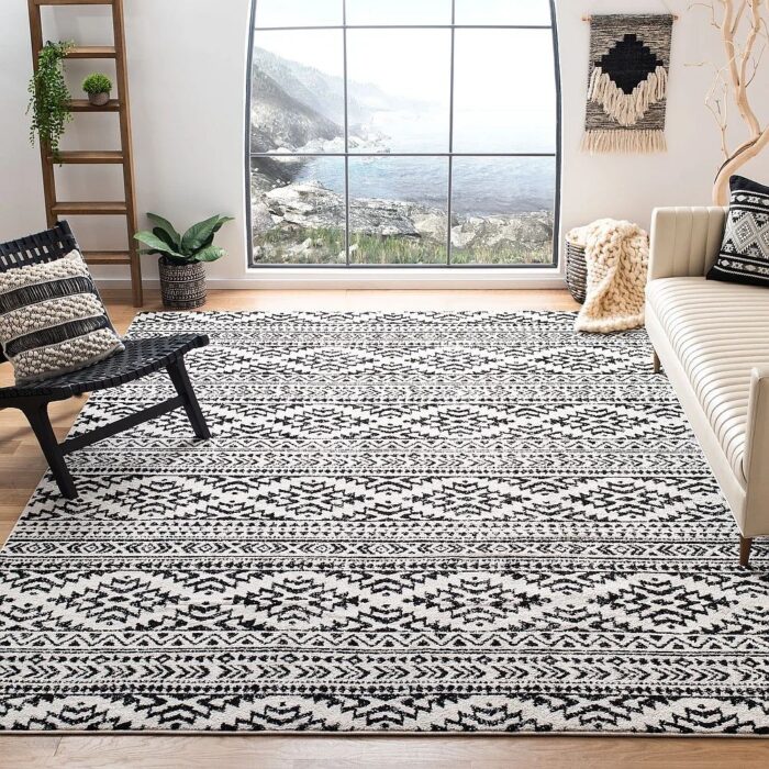 Chic Area Rug - Mudcloth Design - 6 x 9-ft