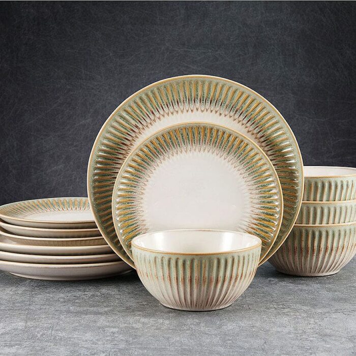 Hensley Green 12 Piece Dinnerware Set